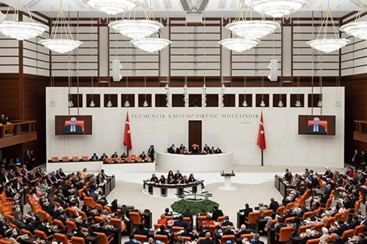 Cinsel İlişki Yasaklanıyor Mu? TBMM'ye Tartışmalı Kanun Teklifi