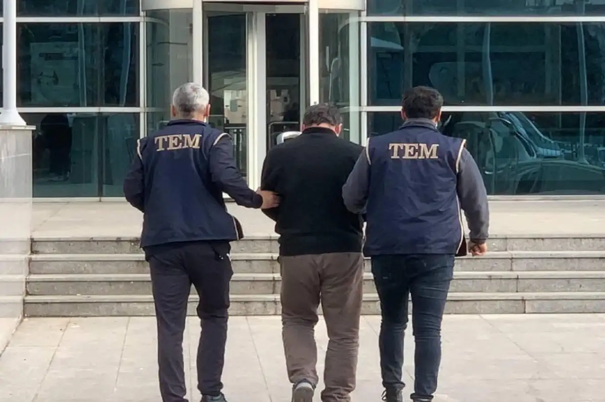 FETÖ'nün TUS Kamplarına Operasyon! 18 Doktor Gözaltına Alındı