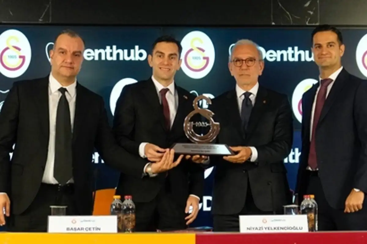 Galatasaray, Denthub ile Sponsorluk Anlaşması İmzaladı