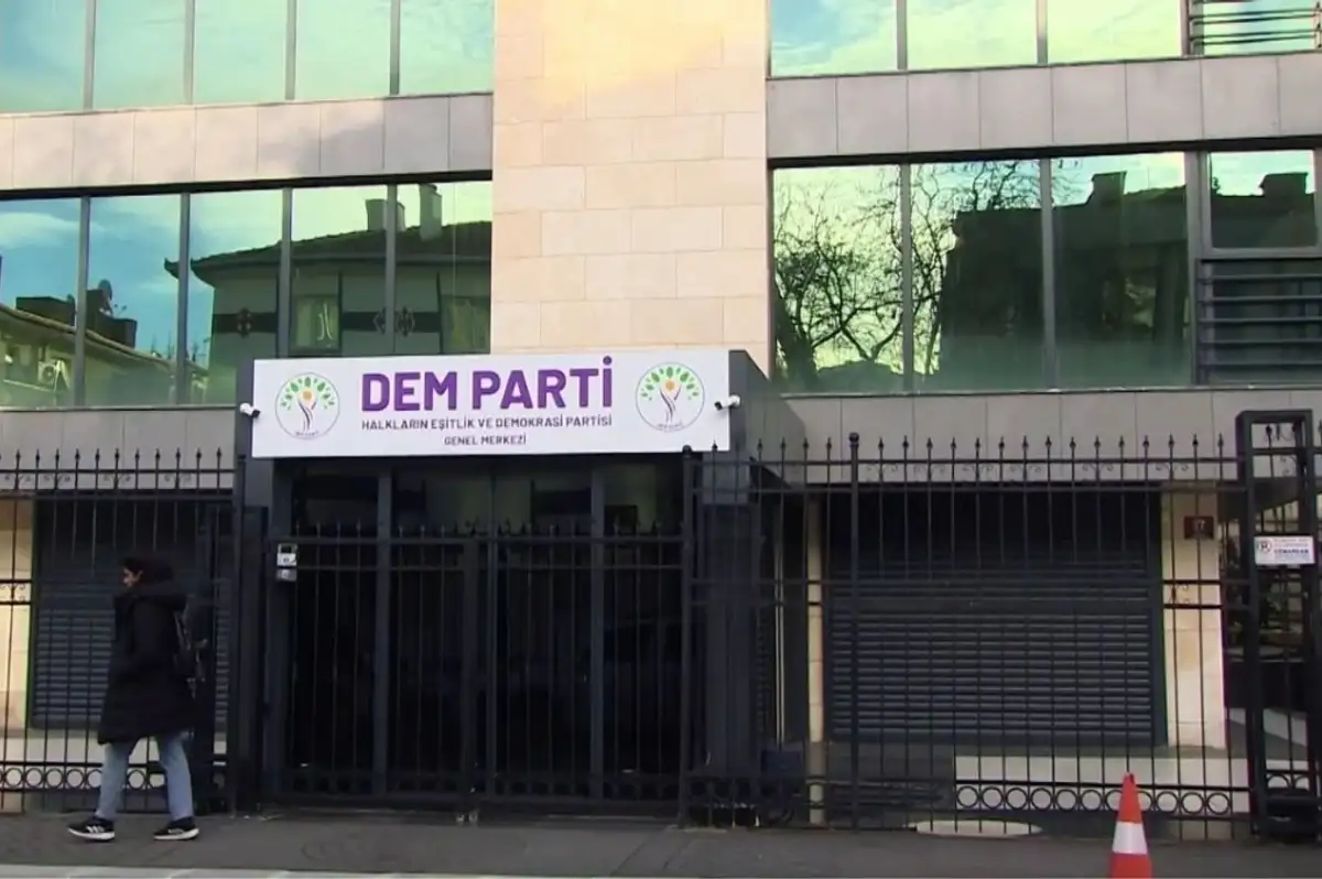 DEM Parti Tüm Programları İptal Etti