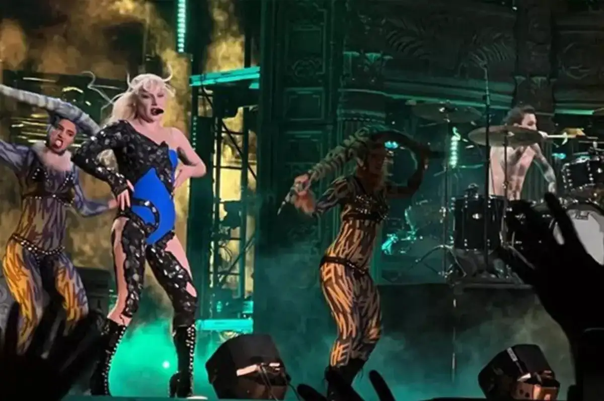 Lady Gaga'nın Konserine Bombalı Saldırı Girişimi Engellendi