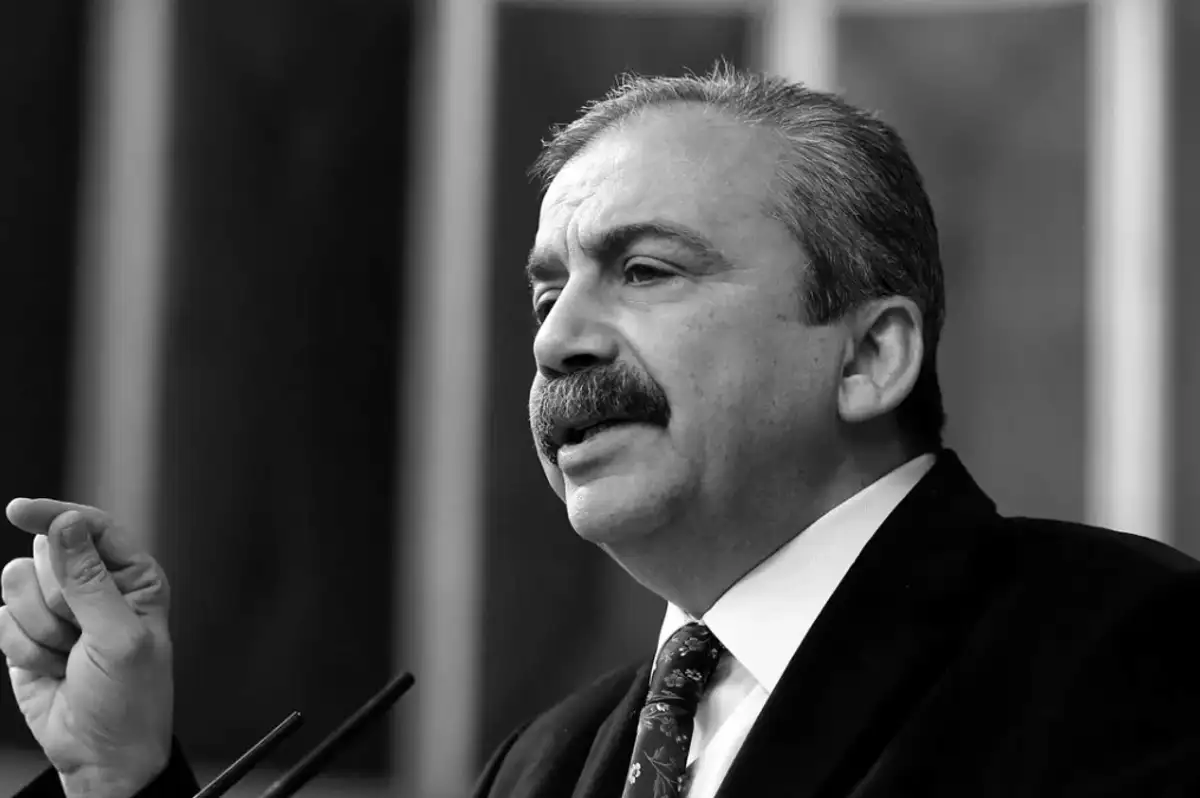 Sırrı Süreyya Önder'in Cenaze Programı Belli Oldu