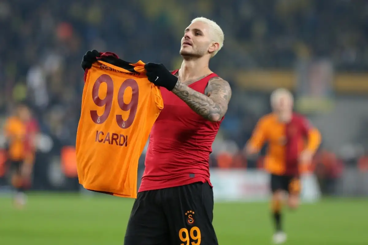 Mauro Icardi'ye Como'dan Transfer İddiası: Galatasaray'da Kalacak mı?