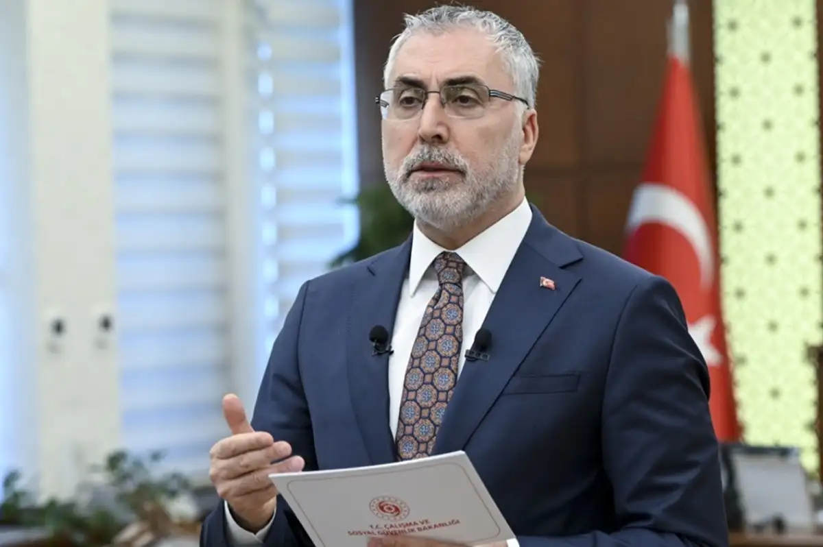 Bakan Işıkhan Rakam Vererek Duyurdu: İŞKUR'dan İlk Çeyrek İstihdam Rekoru!