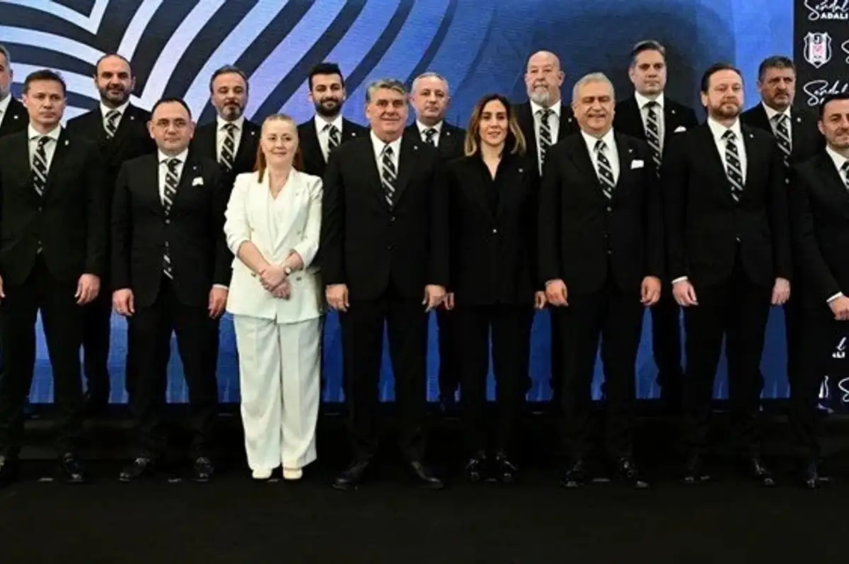 Serdal Adalı Yönetim Kurulunu Tanıttı