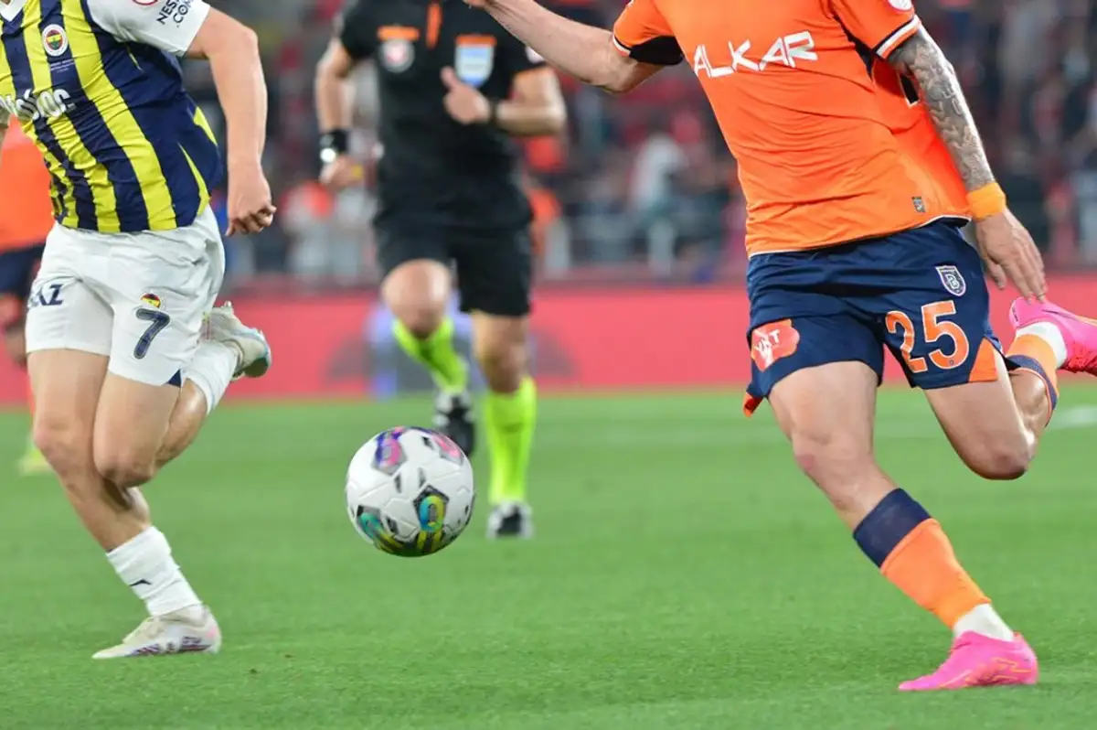 Başakşehir Fenerbahçe Maçı Ne Zaman, Hangi Kanalda? Başakşehir Fenerbahçe İlk 11'ler