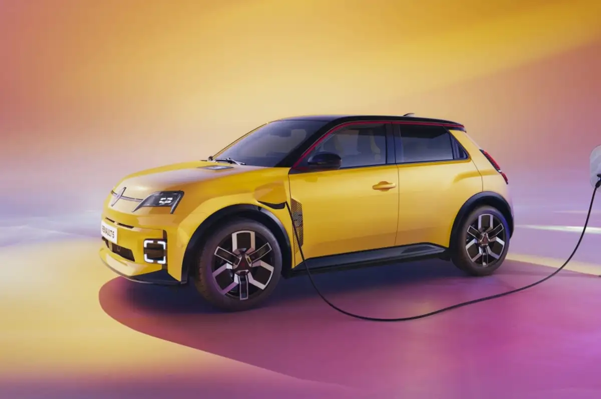 Elektrikli Renault 5'in Türkiye Fiyatı Sızdı