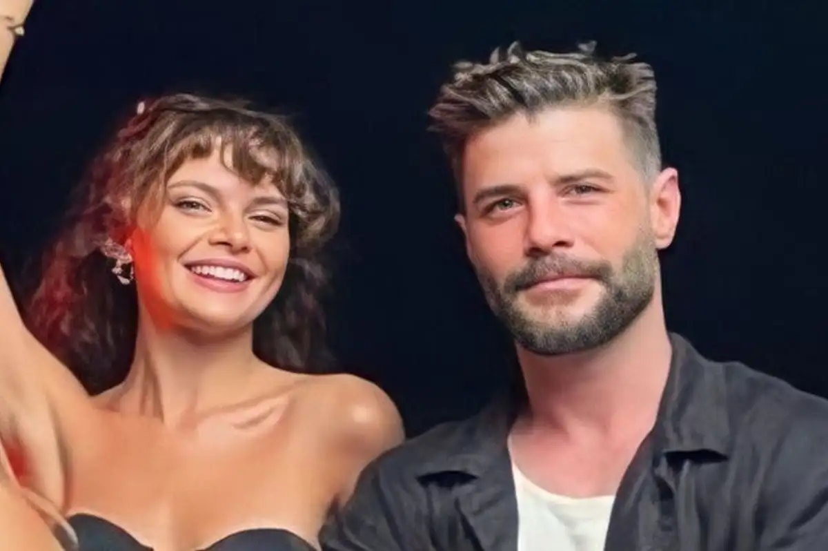 Uzak Şehir'in Alya'sı Sinem Ünsal, Sevgilisi Berk Cankat'ın Doğum Gününü Böyle Kutladı!