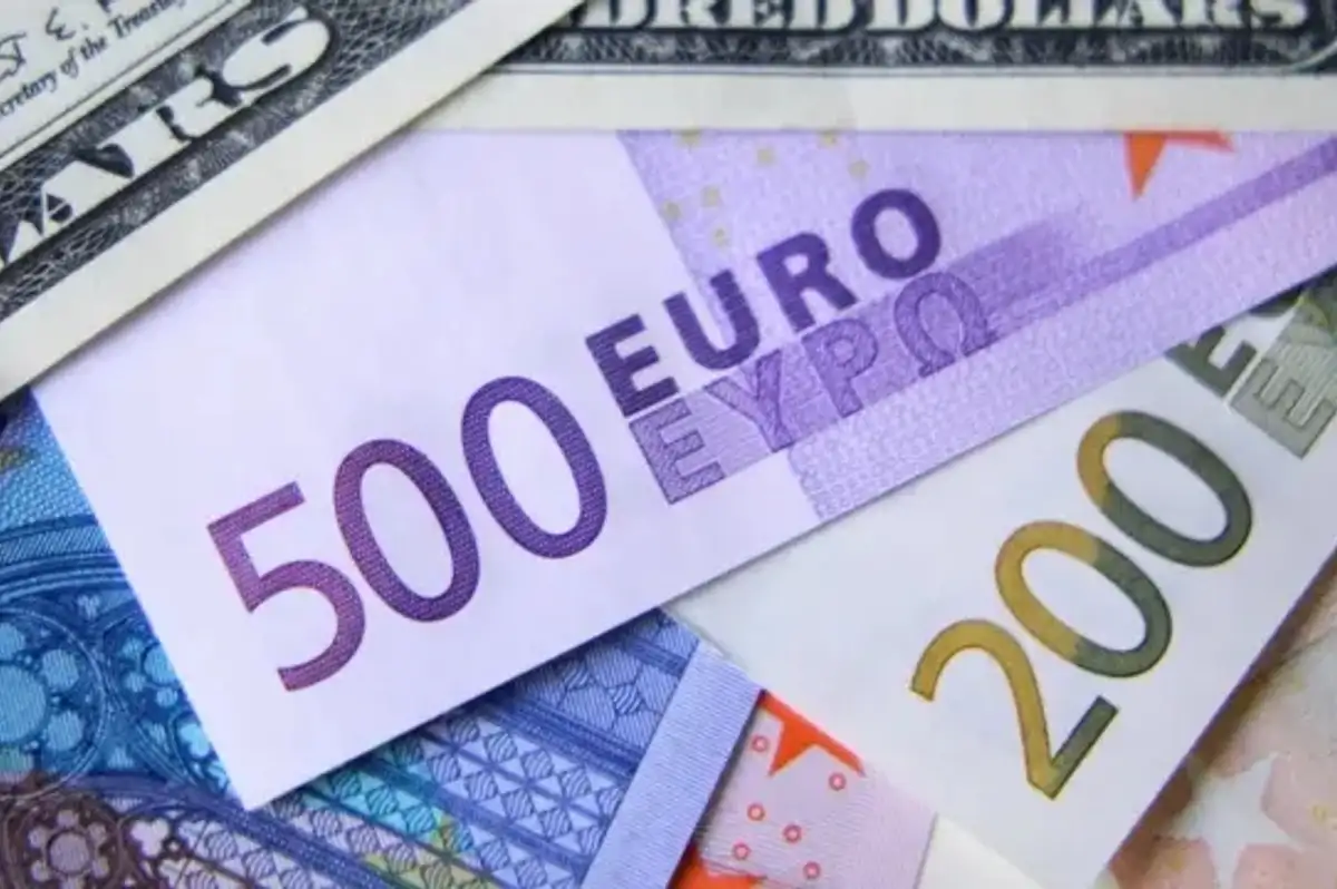 Dolar Hâkimiyetini Kaybederken, Euro Yarışta Öne Geçiyor