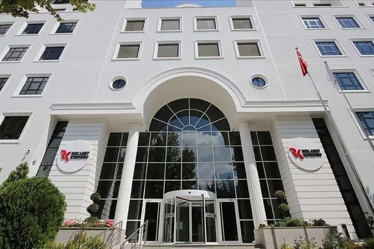 Rekabet Kurumu, Apple ve Bazı Teknoloji Şirketlerine Soruşturma Başlattı! Sebebi Üst Üste Zamlar