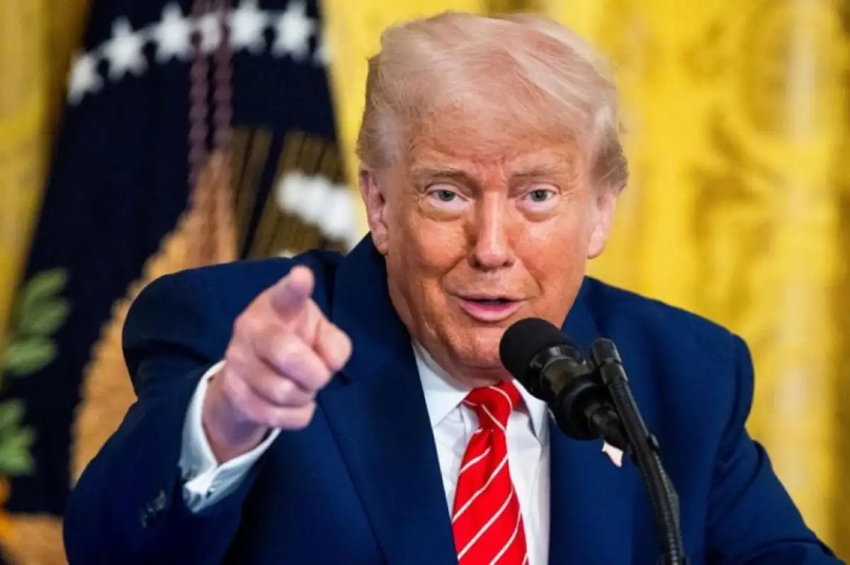 Trump, Suriye'ye Yönelik ABD Yaptırımlarının Kaldırılacağını Duyurdu