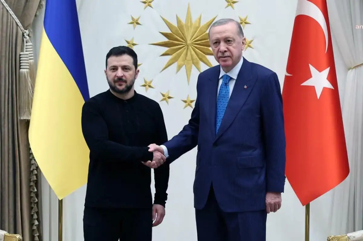 Zelenski Türkiye'de Barış Mesajı Verdi: "Ateşkes İçin Hazırım, Putin Nerede?"