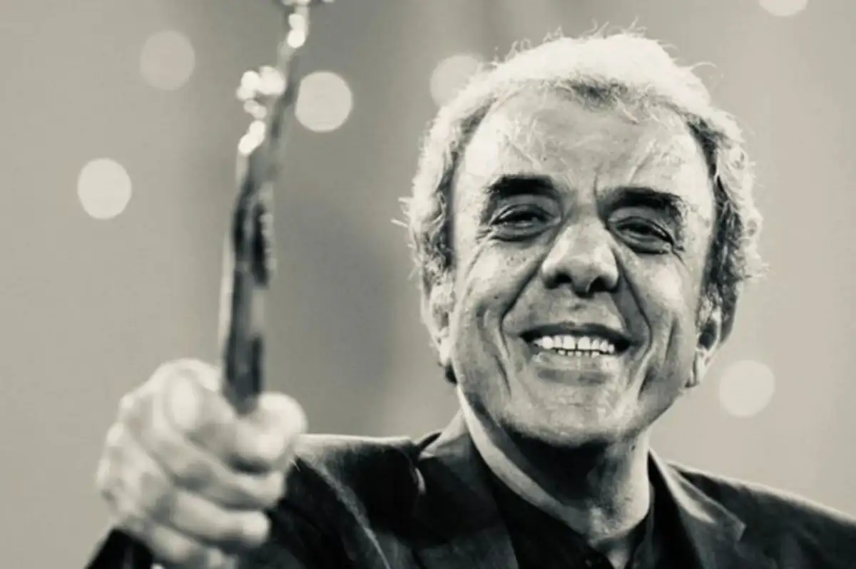 Usta Yönetmen Ali Özgentürk, Memleketinde Toprağa Verildi