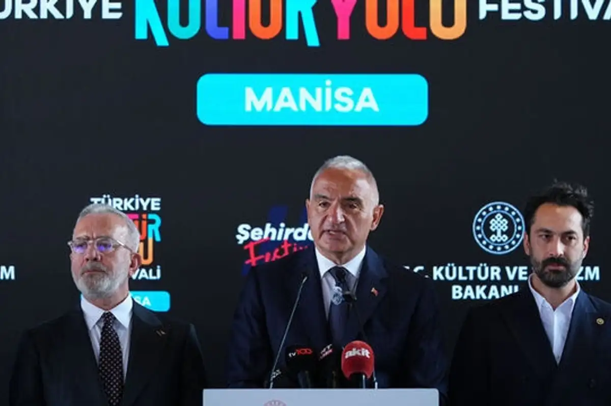 Kurban Bayramı Tatili Uzayacak mı? Bakan Ersoy Açıkladı