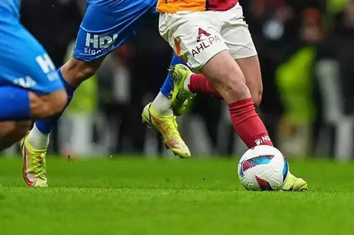 Galatasaray Şampiyon! Süper Lig'de 37. Haftanın Maç Takvimi Belli Oldu