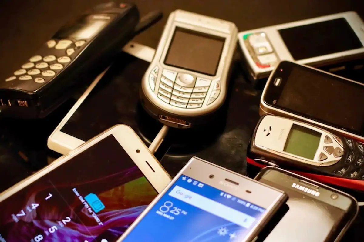 Bu Telefonların Kullanım Ömrü 10 Gün Sonra Doluyor