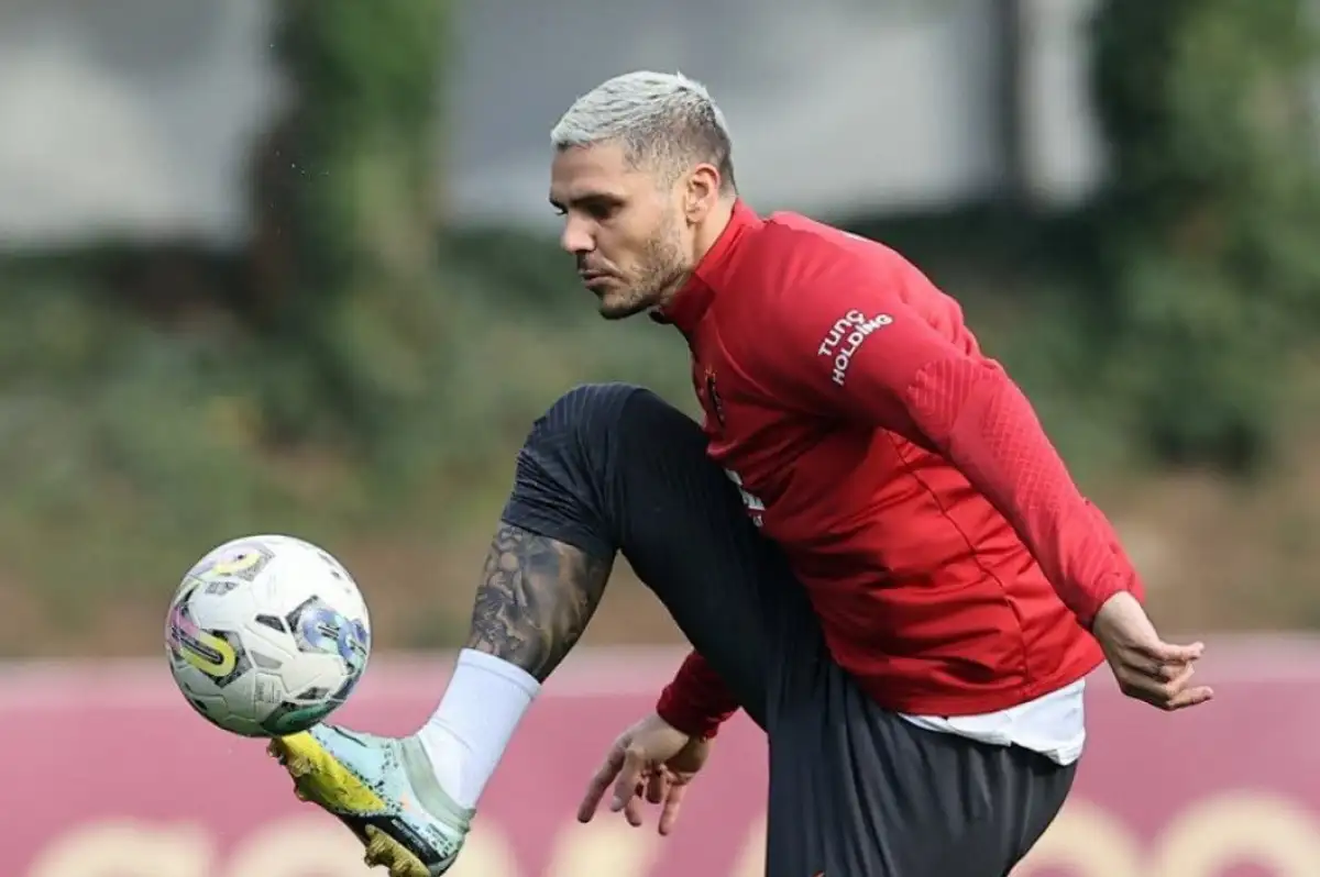 Galatasaray'da Mauro Icardi Takımdan Ayrı Çalıştı!