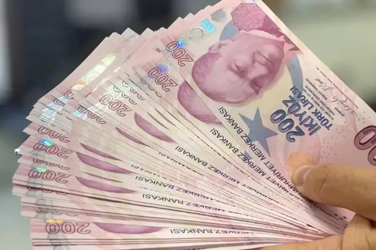 Kamu Bankalarından Emeklilere 12 Bin TL Nakit Destek Kampanyası