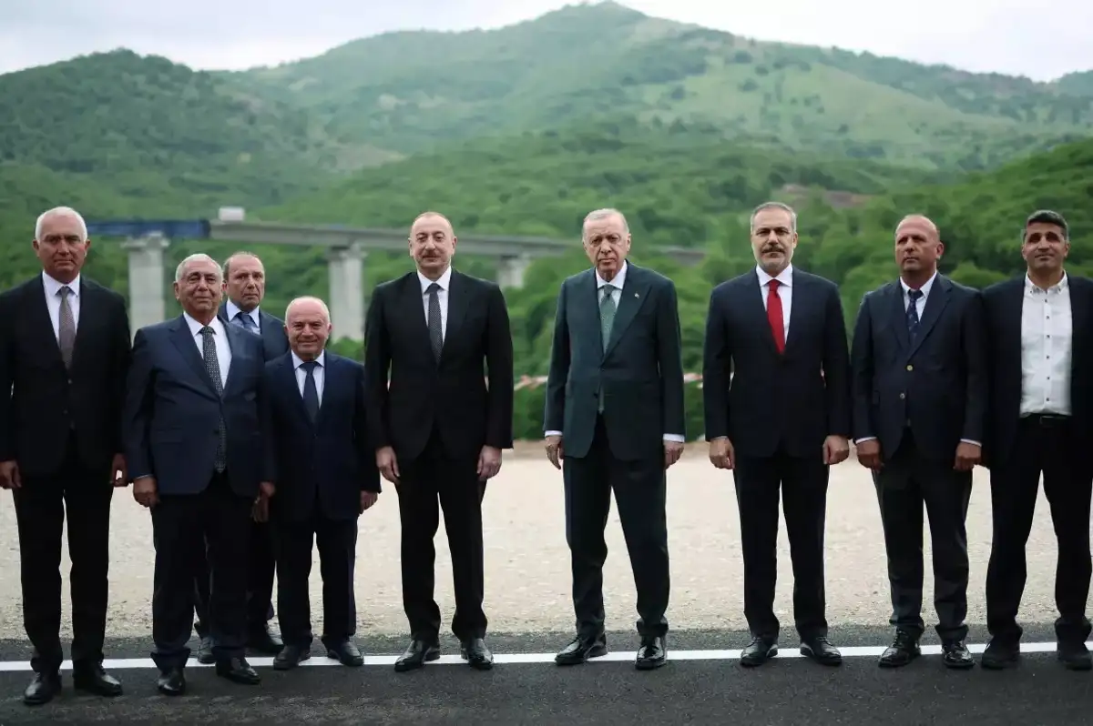 Erdoğan ve Aliyev, Azerbaycan'da Havalimanı Açılışını Gerçekleştirdi