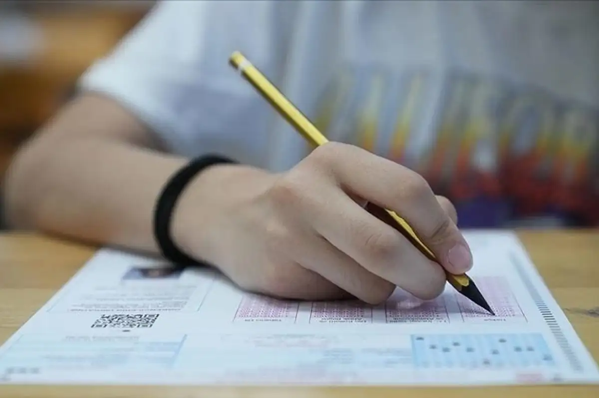 İlköğretim ve Ortaöğretim Bursluluk Sınavı Sonuçları Açıklandı
