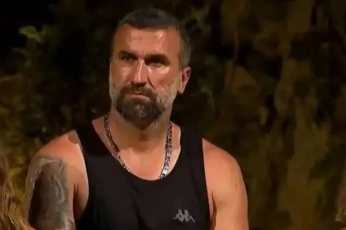 Hikmet Tuğsuz'un Survivor'dan Neden Ayrıldığı Ortaya Çıktı! Soluğu Londra'da Almıştı...