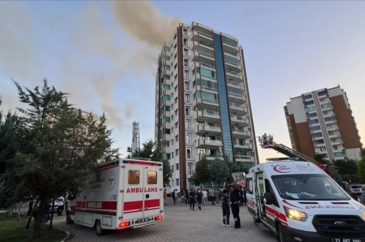 Diyarbakır'da Anne ve 3 Çocuğunun Yaşamını Yitirdiği Yangınla İlgili Soruşturma Başlatıldı