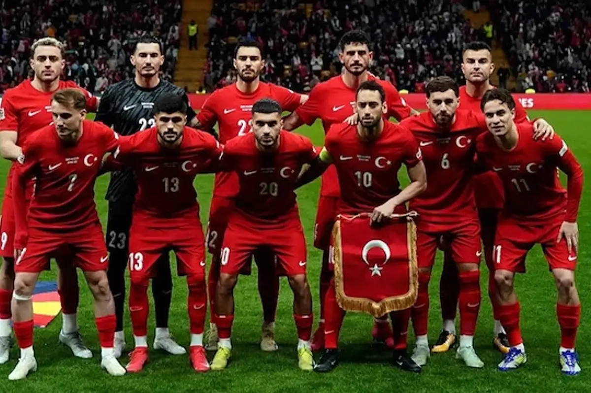 ABD Galibiyeti Sonrası İlk Kez Milli Formayı Giyen Berke Özer ve Mustafa Eskihellaç'tan Duygusal Açıklamalar