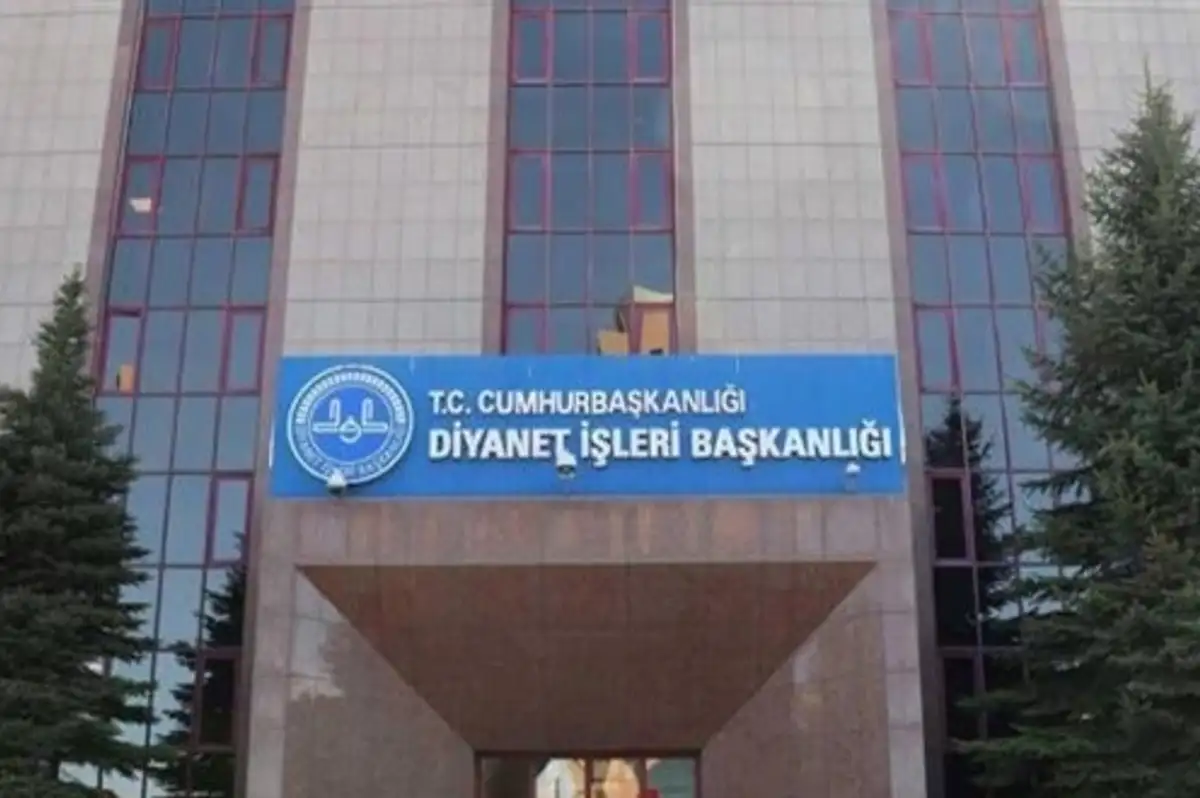 Diyanet'ten Uyarı: "Bayramlar Tatil Değil, Kenetlenme Günüdür"