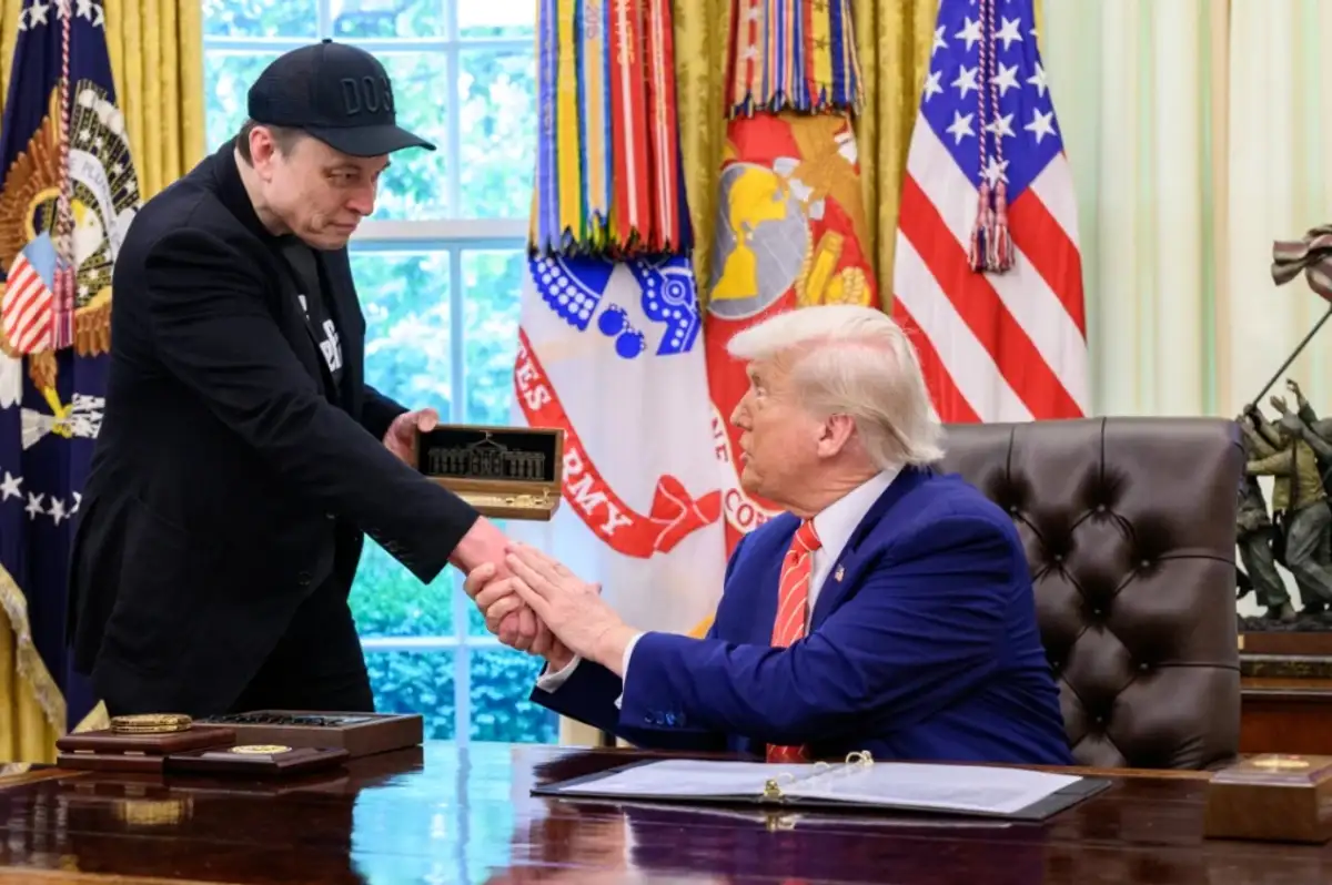 Trump ile Musk Tartışması Alevlendi! Epstein Davasını Hatırlatan Musk'a Sert Yanıt Geldi: "Ciddi Sonuçları Olur!"