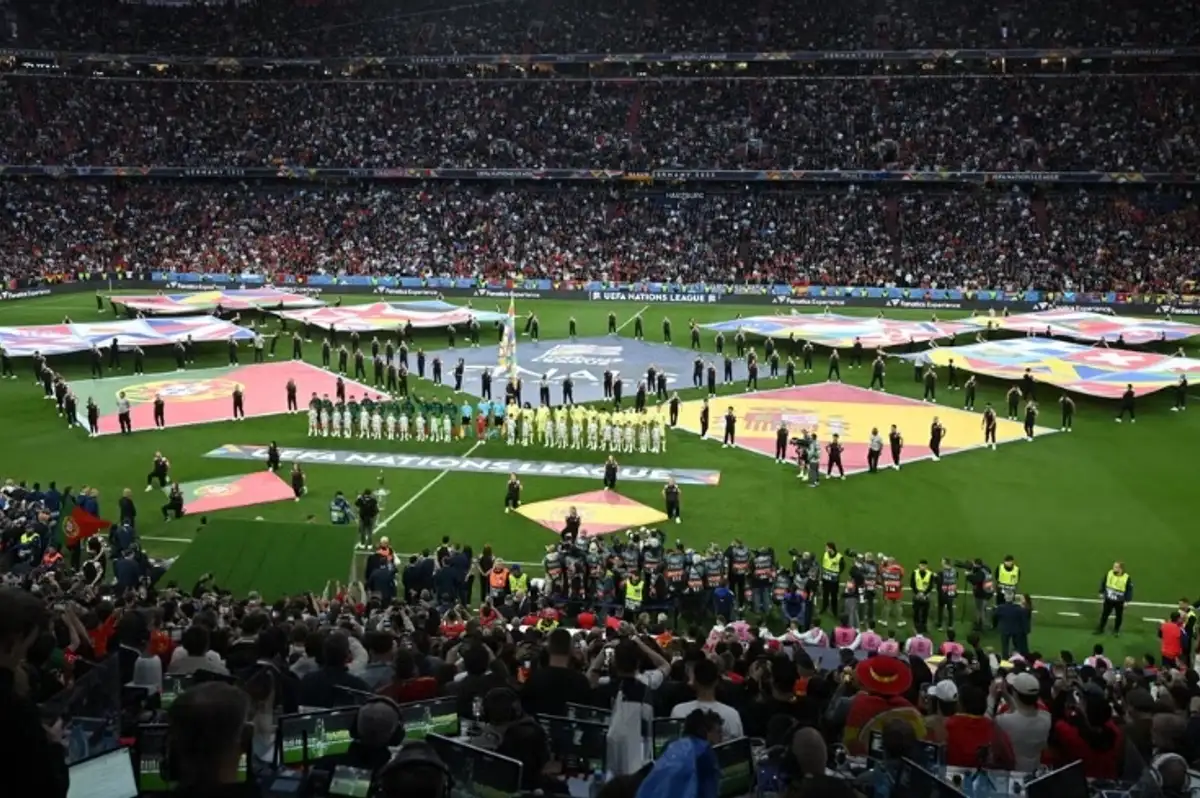 UEFA Uluslar Ligi Final Maçında Bir Taraftar Hayatını Kaybetti