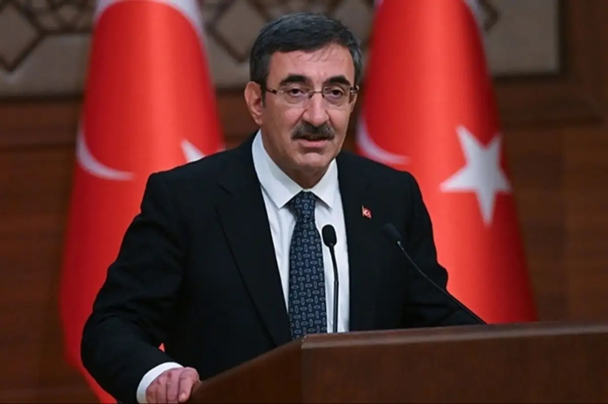 Cevdet Yılmaz: "Enflasyonla Mücadelede Yol Haritamız İşliyor"