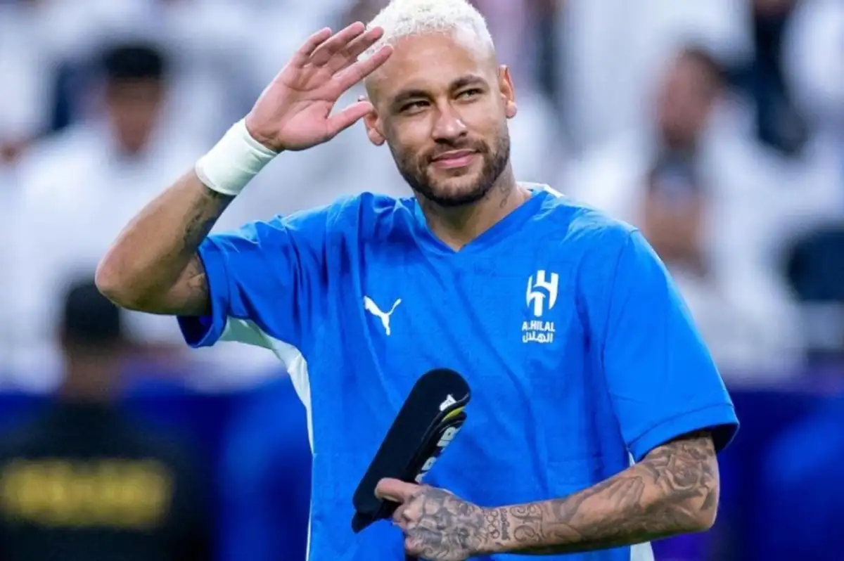 Fenerbahçe'de Mourinho İki Yıldız İsmi Gözüne Kestirdi! Son ve Neymar Transferine Doğru Adım Adım...