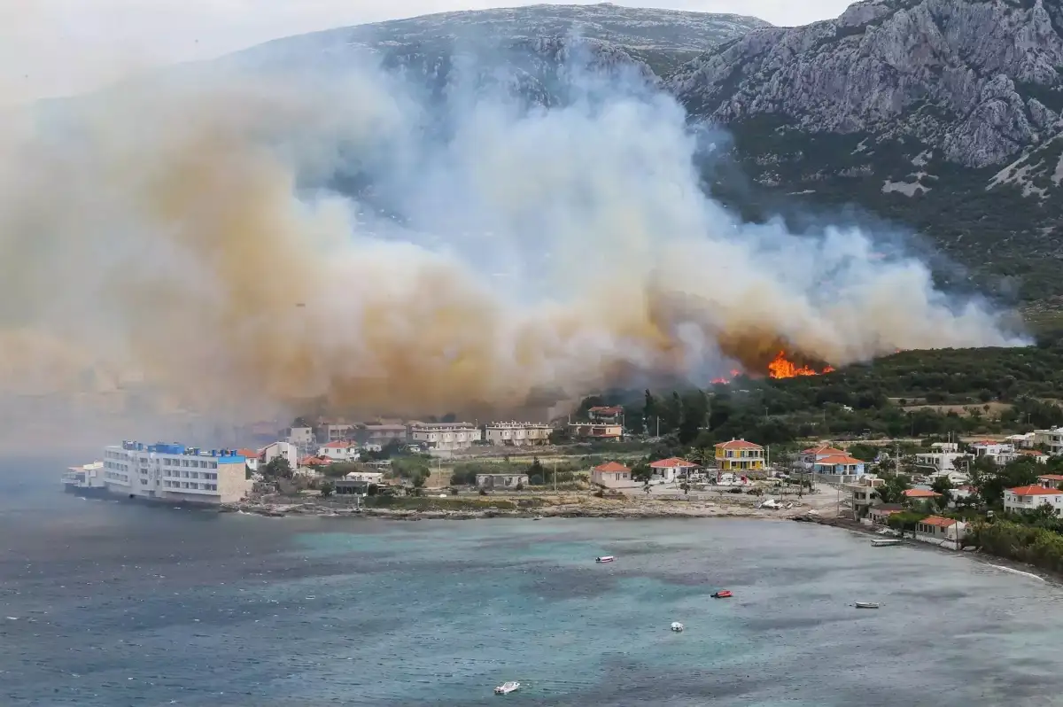 Karaburun'da Orman Yangını!
