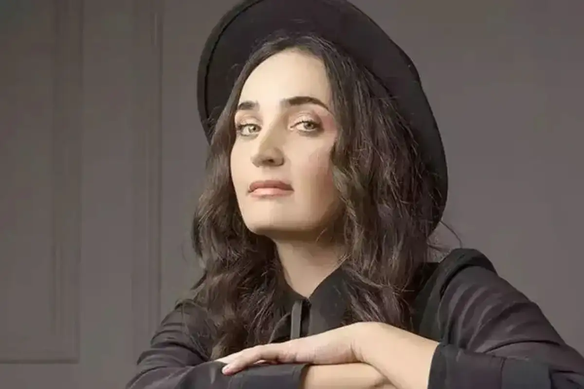 Meme Kanserini Atlatan Fadik Sevin Atasoy: "Ölüme Karşı Yaşamı Kutluyorum"