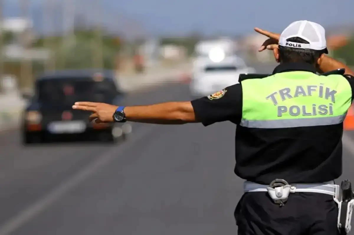Sürücüler Dikkat: Bazı Yollar Bu Tarihlerde Trafiğe Kapalı Olacak!