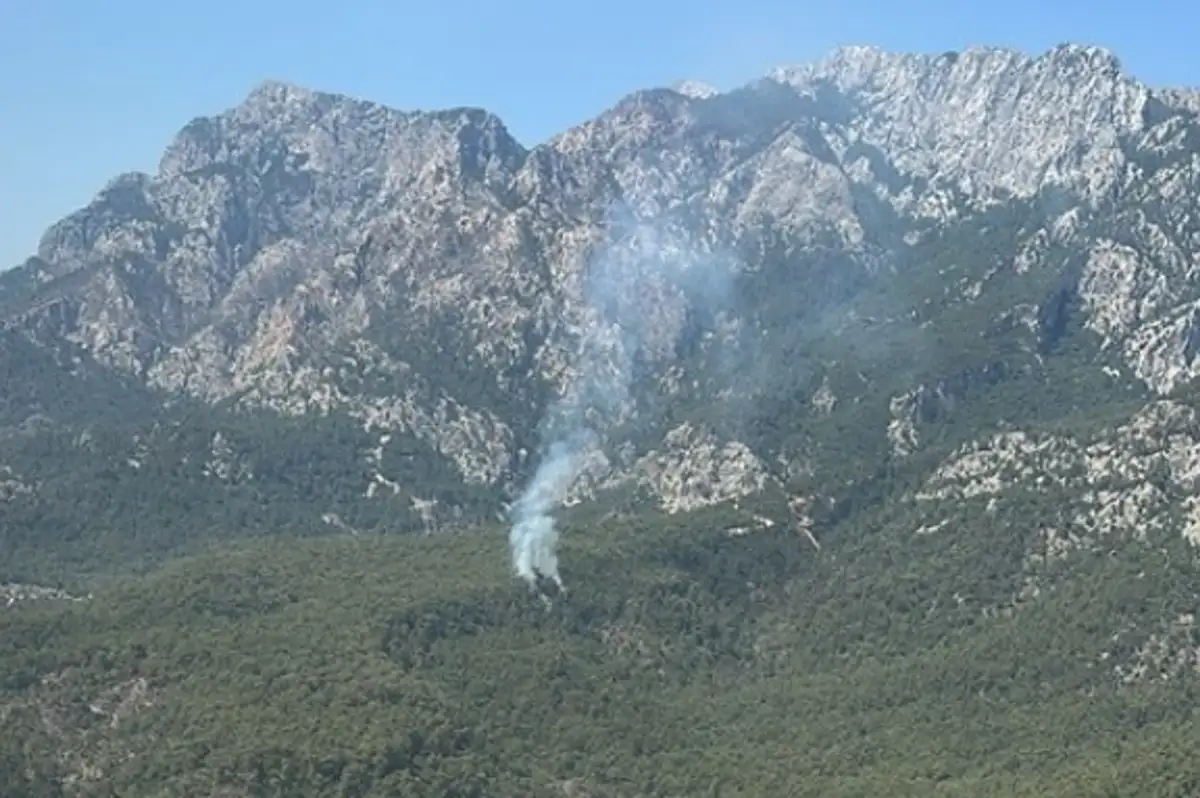 Antalya Kemer'de Orman Yangını