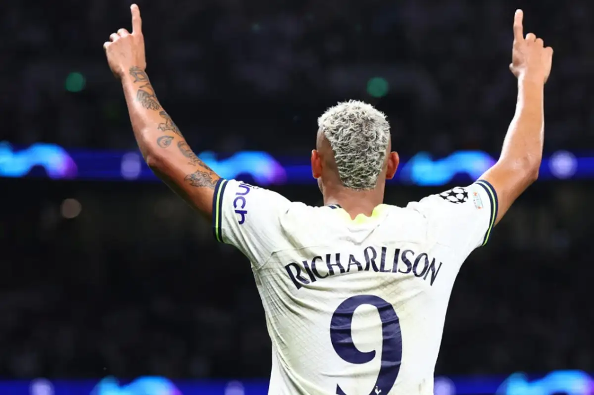 Galatasaray'da Forvet Arayışı Sürüyor: Gündemde Richarlison Var