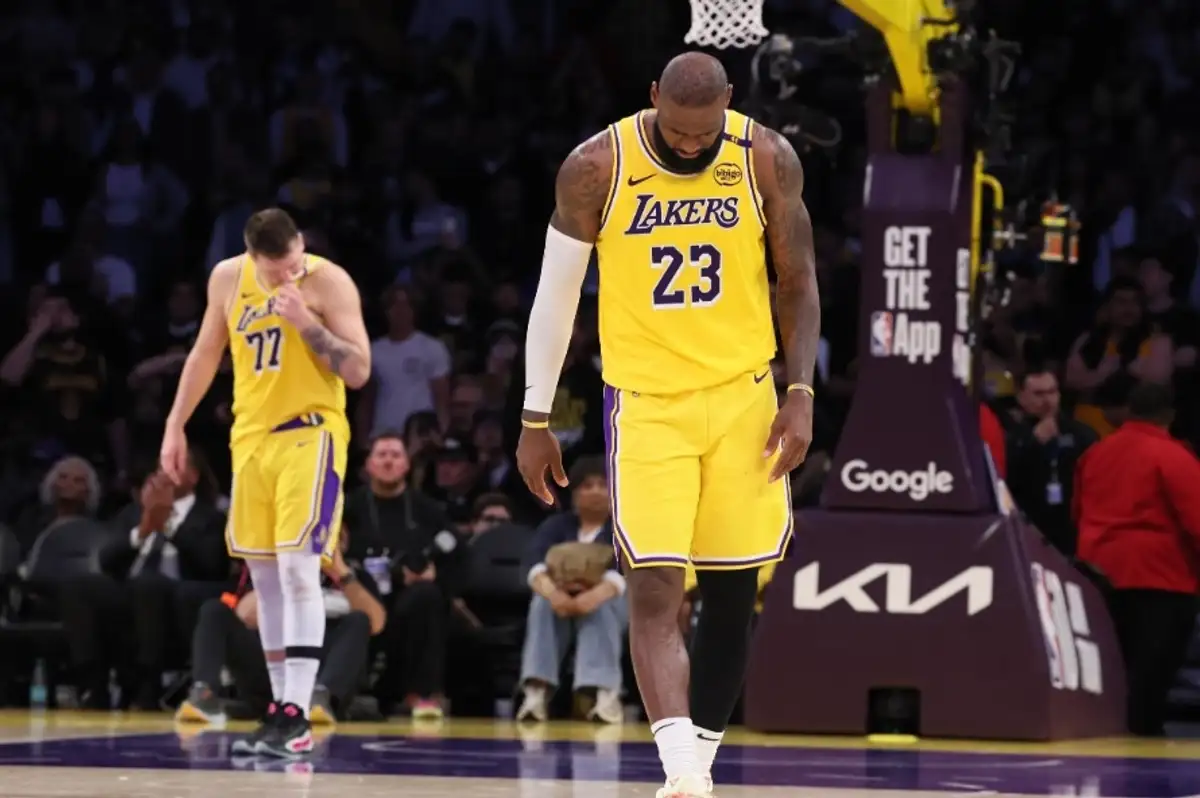 Spor Tarihinin En Pahalı Satışı: Los Angeles Lakers El Değiştirdi!