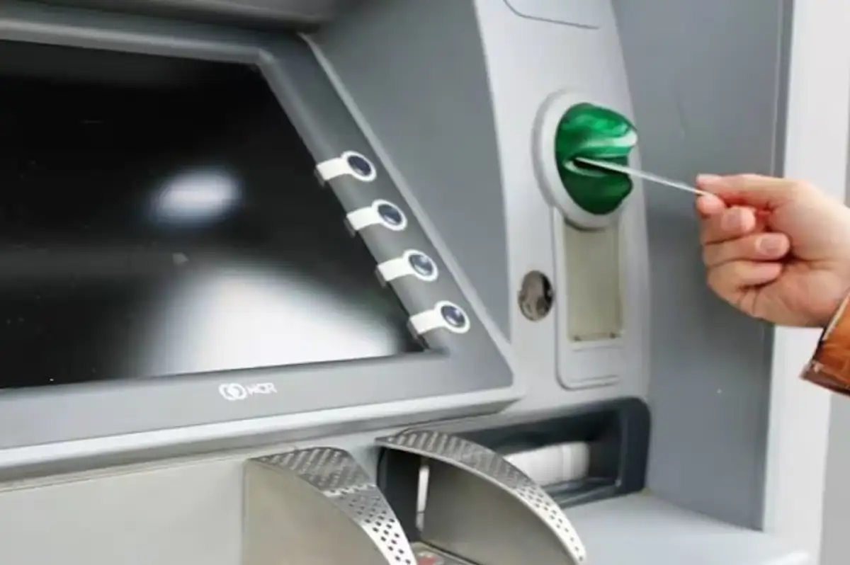 ATM Dolandırıcılığına Dikkat: Kartınızı Kopyalatmamak İçin Bu Önlemleri Alın