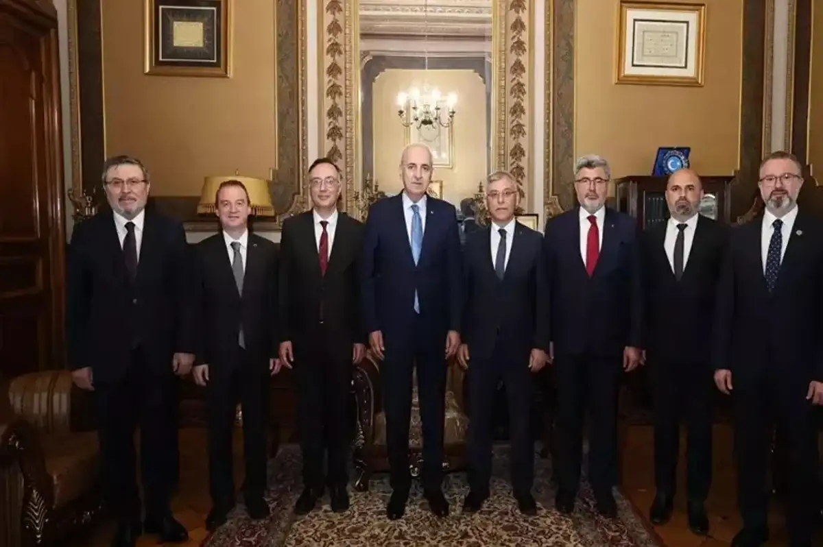 Kurtulmuş'tan Belçika'da Önemli Temaslar