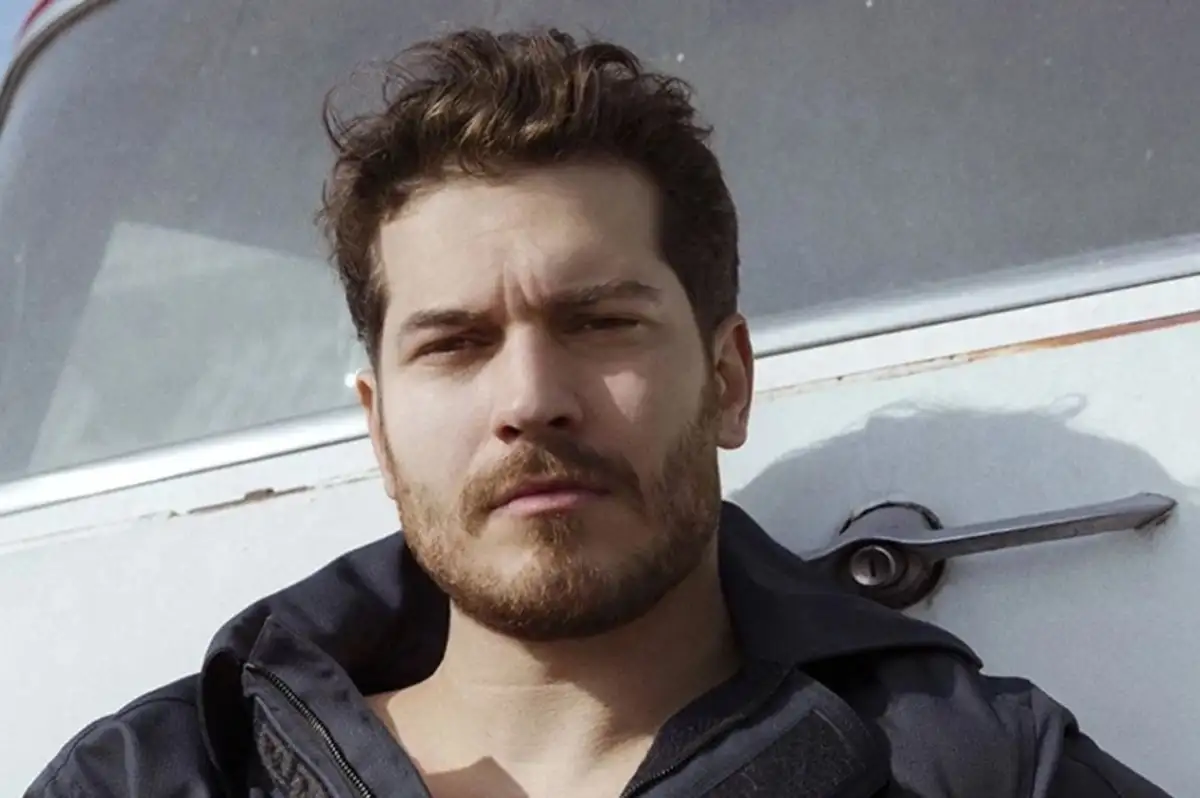 Çağatay Ulusoy İkinci Vatandaşlığını Aldı
