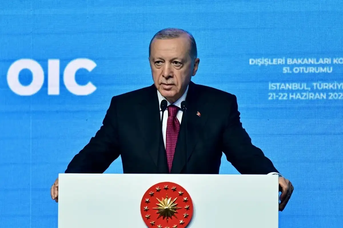 Cumhurbaşkanı Erdoğan'dan İİT Zirvesinde Net Mesaj: "İsrail'in Katliam Politikalarına Sessiz Kalamayız"