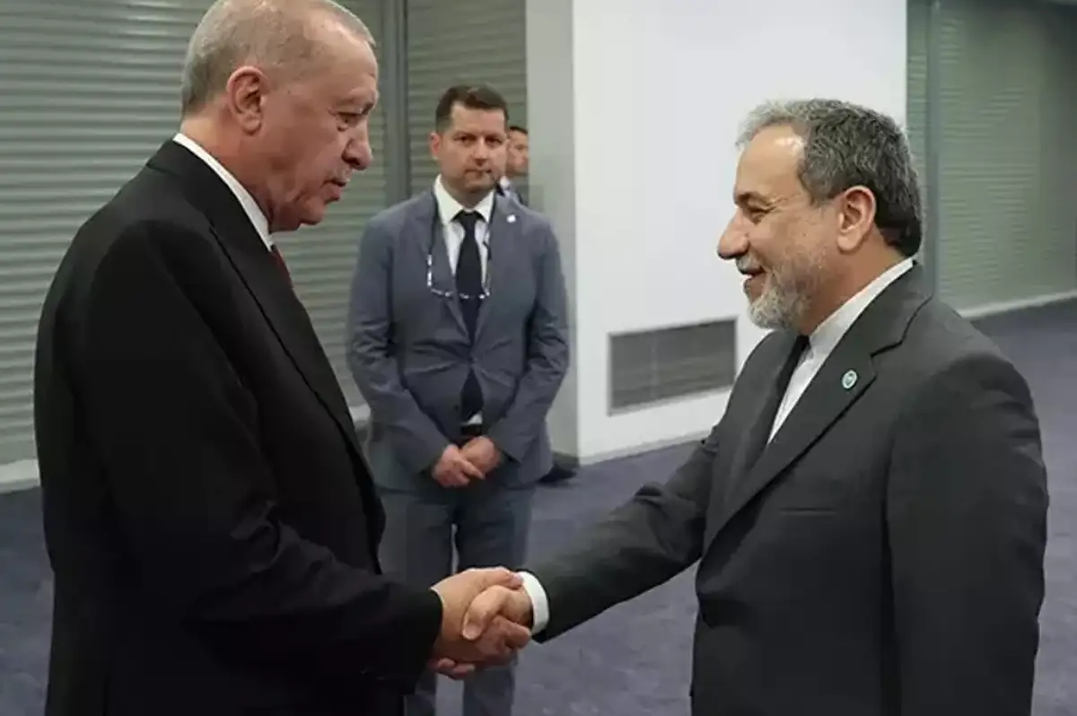 Cumhurbaşkanı Erdoğan, İran Dışişleri Bakanı Arakçi'yi Kabul Etti