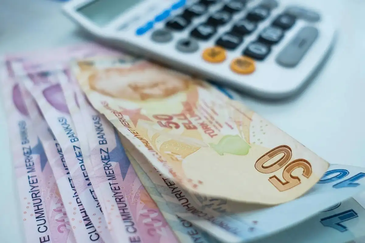 Bloomberg: "Asgari Ücrete Zam Gelmeyecek"