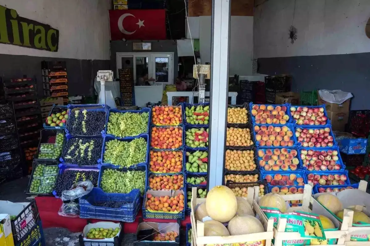 Meyve Fiyatlarında Rekor Artış! Don Felaketi Sektörü Vurdu