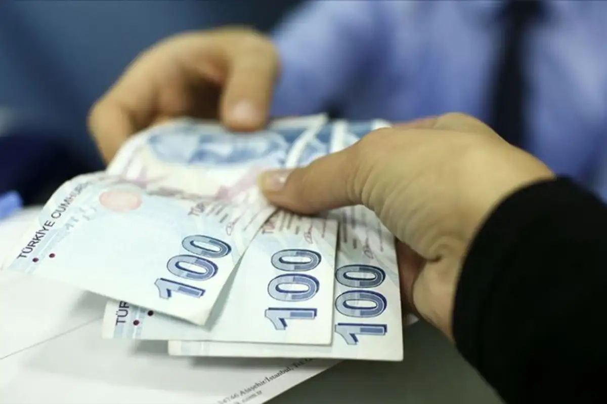 Asgari Ücrete Zam Var mı? Maaşlara Ara Zam Gelecek mi?