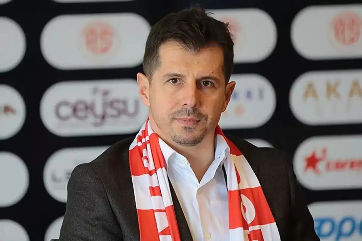 Ayrılığını Açıklamıştı: Emre Belözoğlu Antalyaspor'a Geri Döndü
