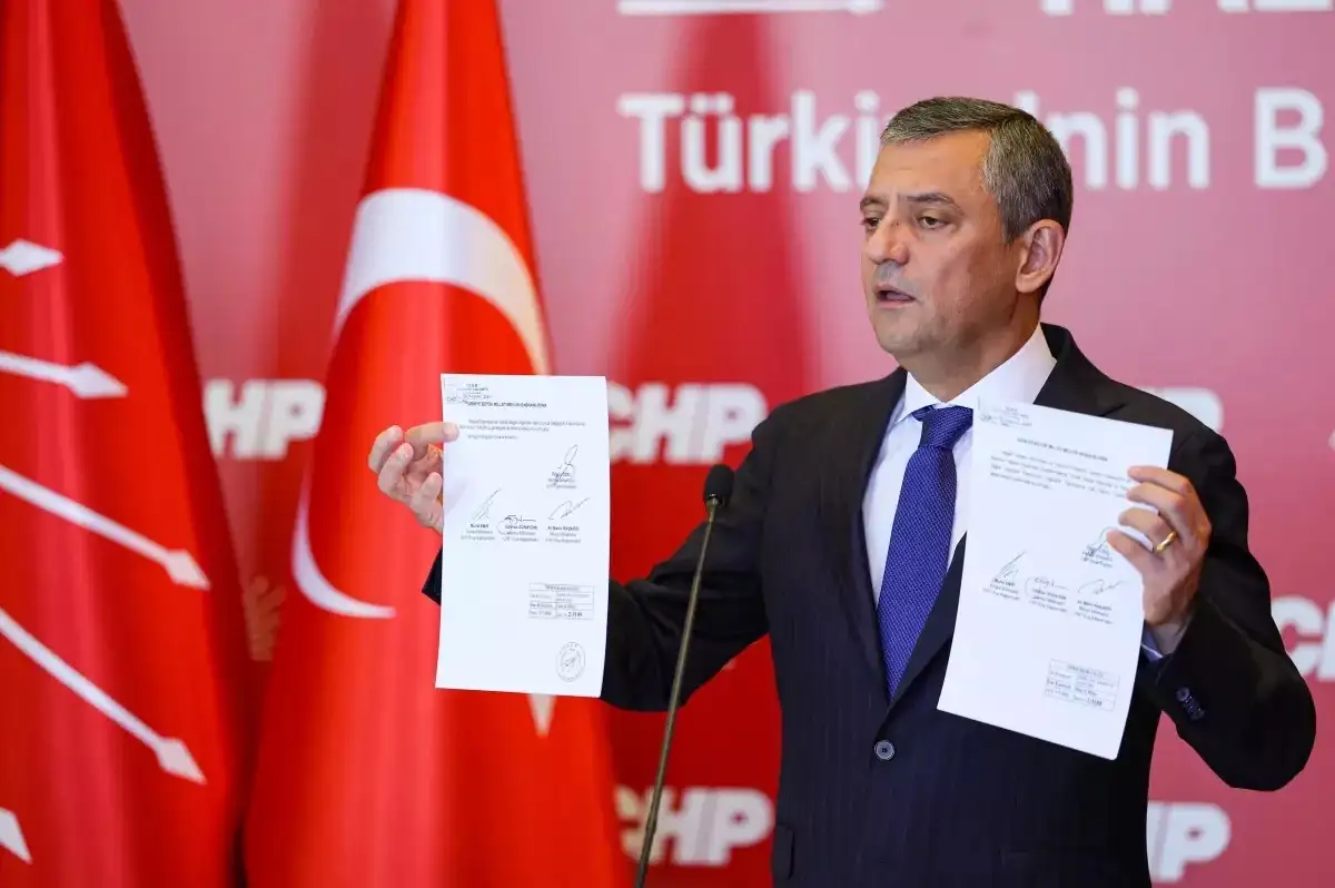 Özgür Özel: "99 Kişinin Tutuklanması Mussolini'nin Ön İnfaz Yöntemidir"