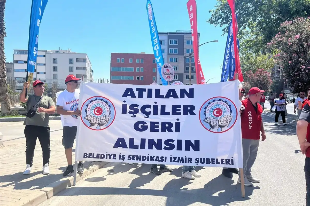 İzmir'de Toplu İş Sözleşmesi Krizi: İşten Çıkarılan 368 Çalışan Eylem Yaptı