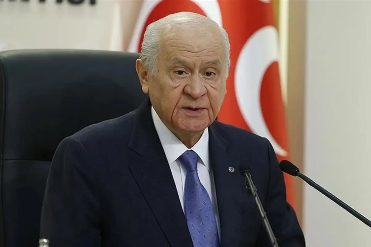 Devlet Bahçeli'den PKK'nın Silah Bırakmasına İlk Yorum: "Türkiye Terörsüz Bir Geleceğe Adım Atıyor"
